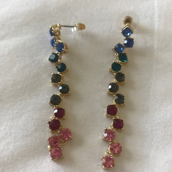 Kelly & Katie Jewelry - Rainbow NWOT earrings